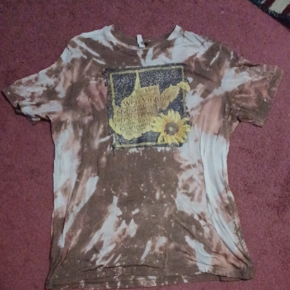 Brown Tie-Dye Graphic T-Shirt